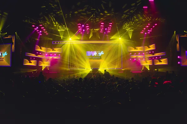 DWXperience (Data World Xperience)