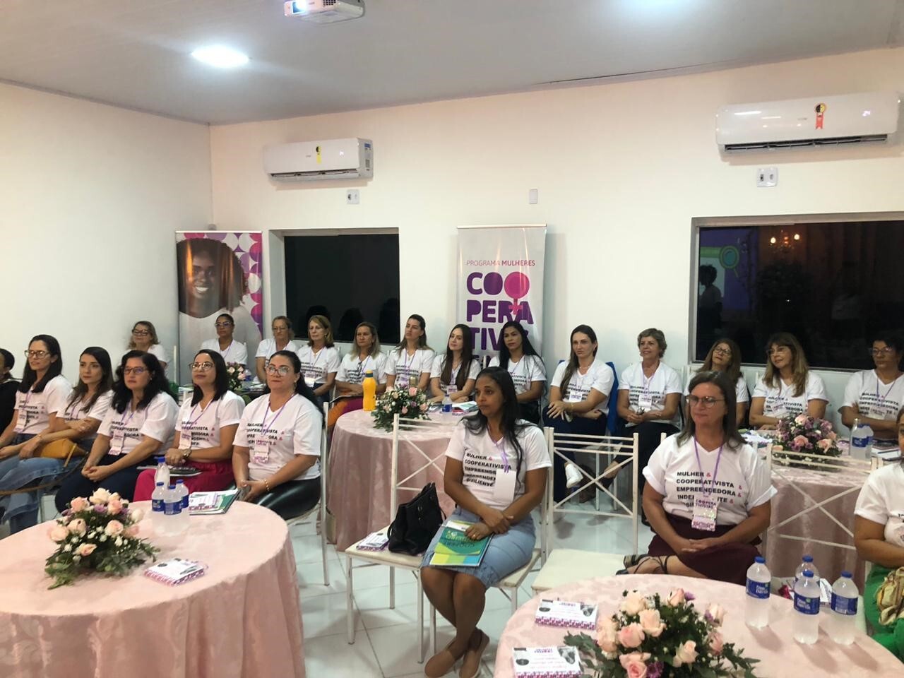 Sicoob Costa do Descobrimento realiza capacitação para ampliar protagonismo feminino