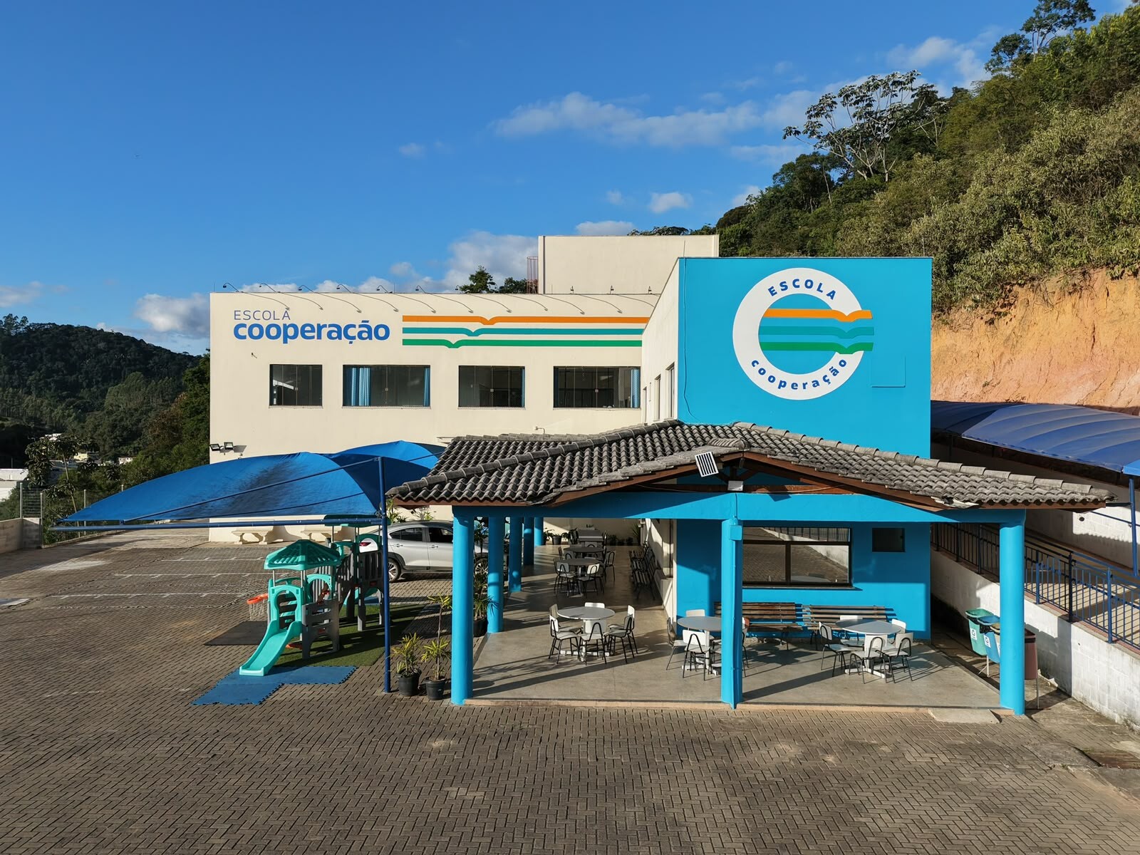 Escola Cooperação melhora desempenho com gestão pedagógica orientada por dados